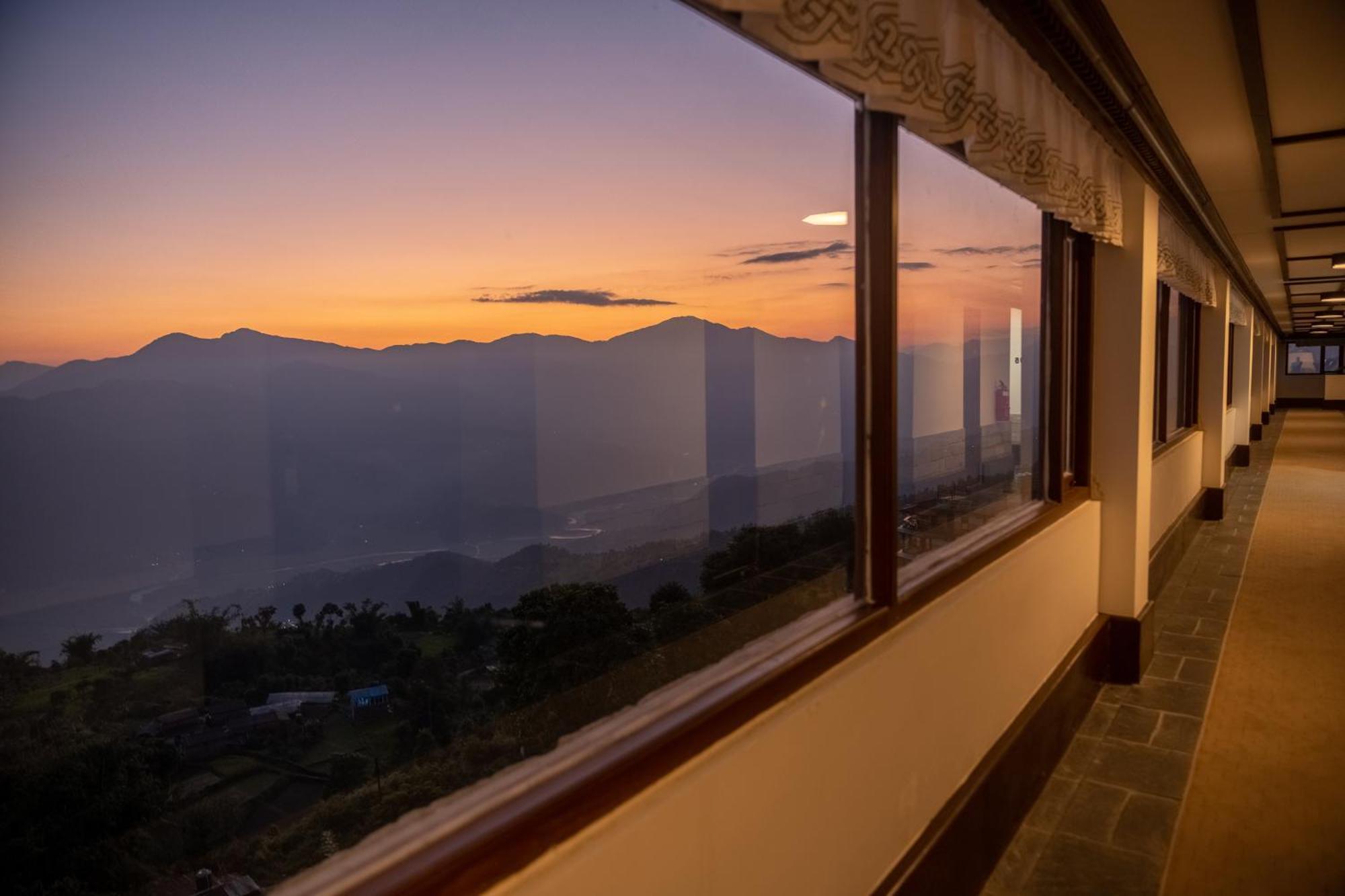 Hotel Annapurna View Sarangkot Похара Екстериор снимка